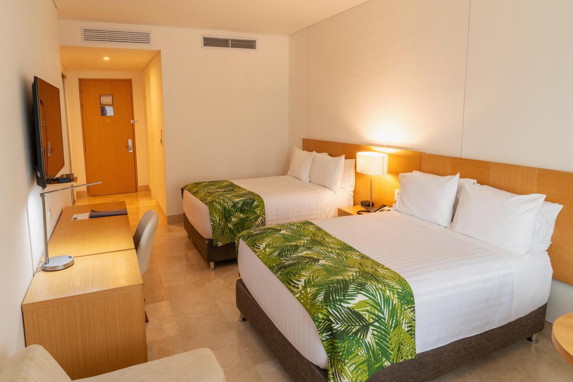 Hotel Dann Carlton Barranquilla Y Centro De Convenciones Buitenkant foto A room at the Sheraton Waikiki