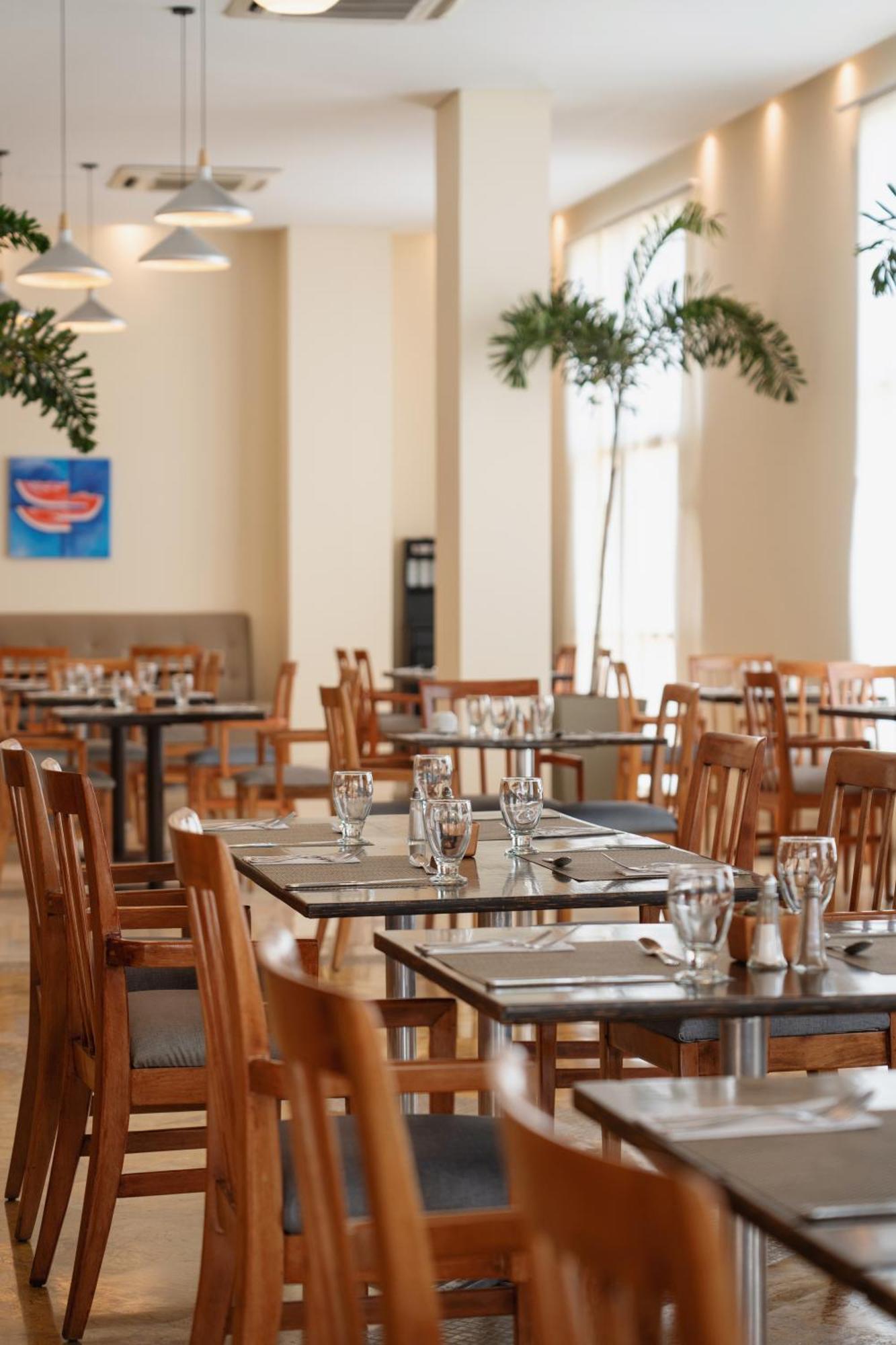 Hotel Dann Carlton Barranquilla Y Centro De Convenciones Buitenkant foto Restaurant