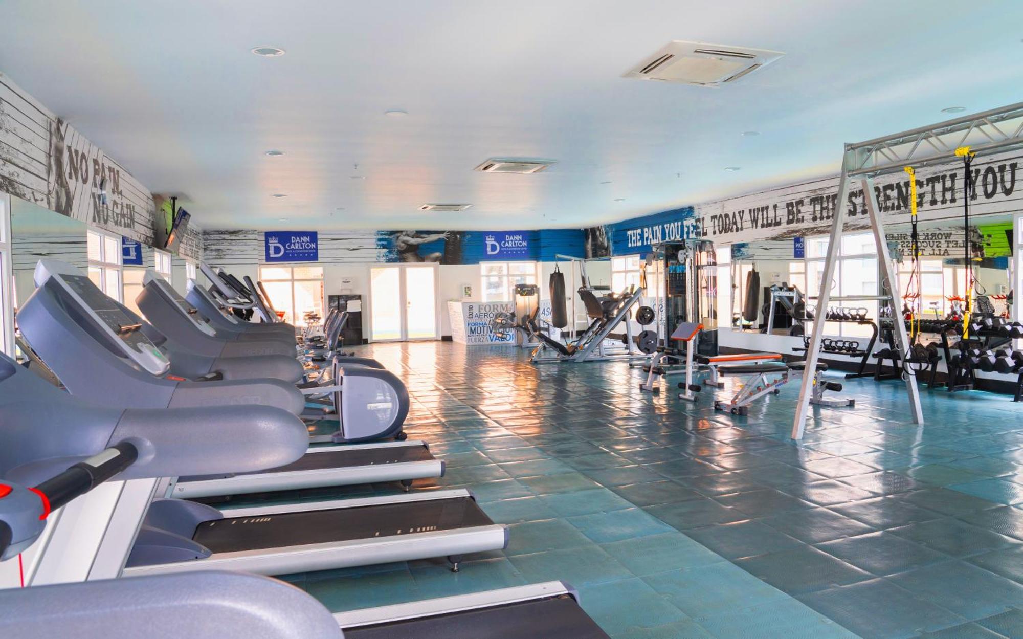 Hotel Dann Carlton Barranquilla Y Centro De Convenciones Buitenkant foto The gym at the hotel